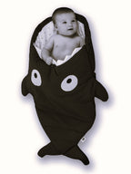 Baby Shark Sleeping Bag - Black - Penguins AW24