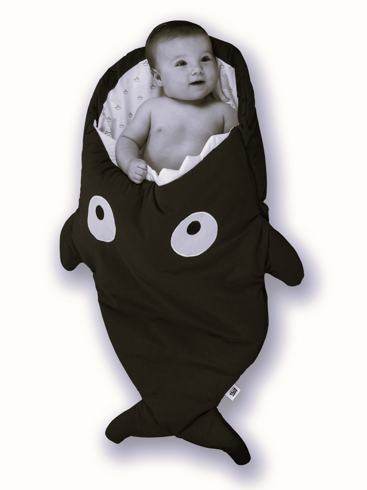Baby Shark Sleeping Bag - Black - Penguins AW24