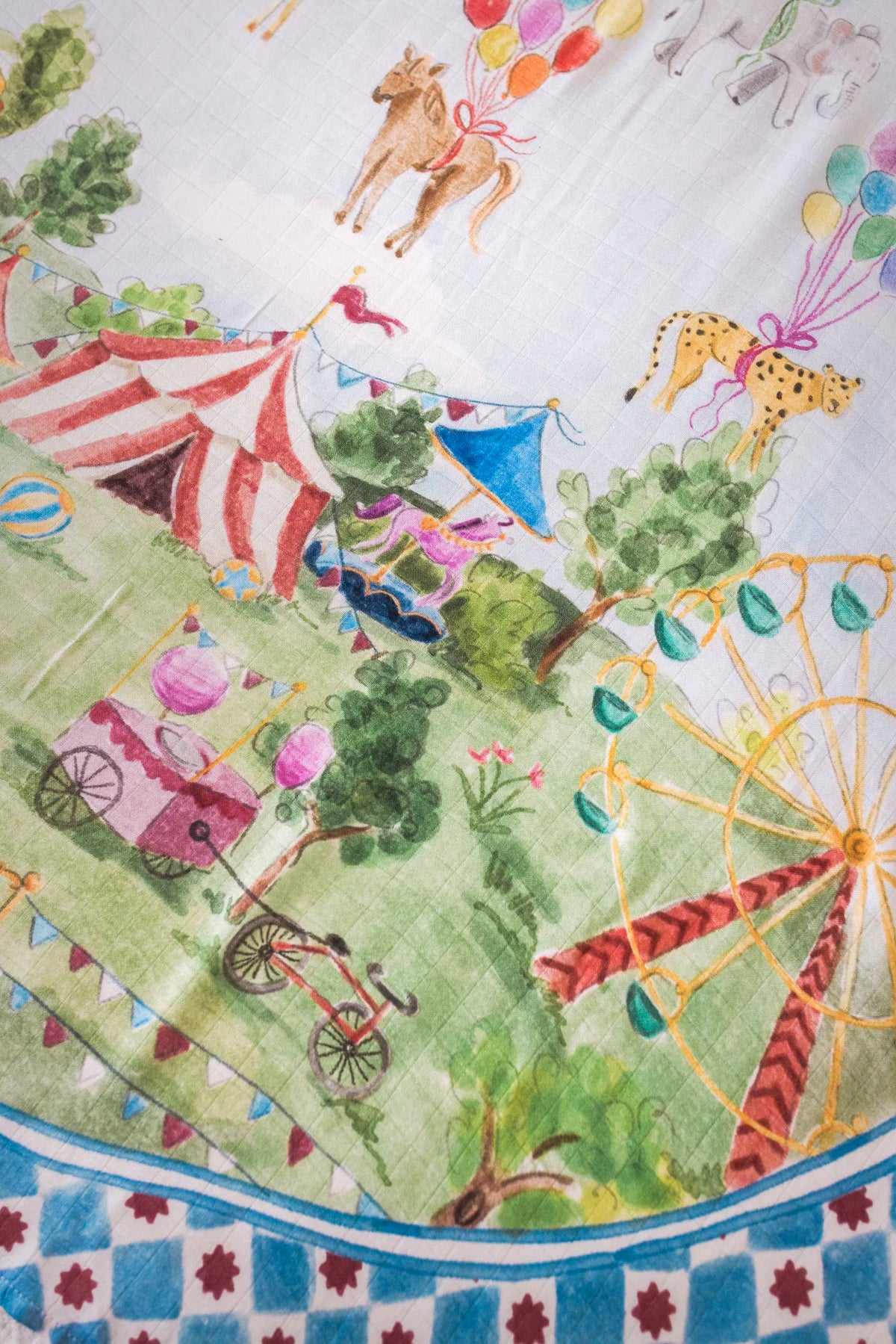 Mini Muslin 100% cotton - Cute bunnies print