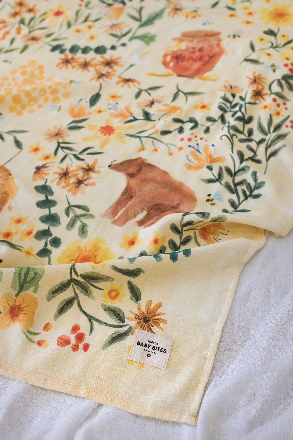 Mini Muslin 100% cotton - Cute bunnies print