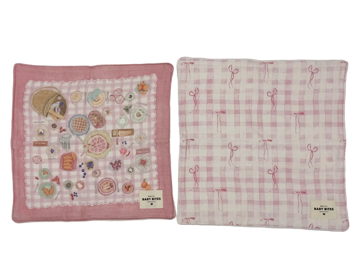 Strawberry House Burp Pack 2PC