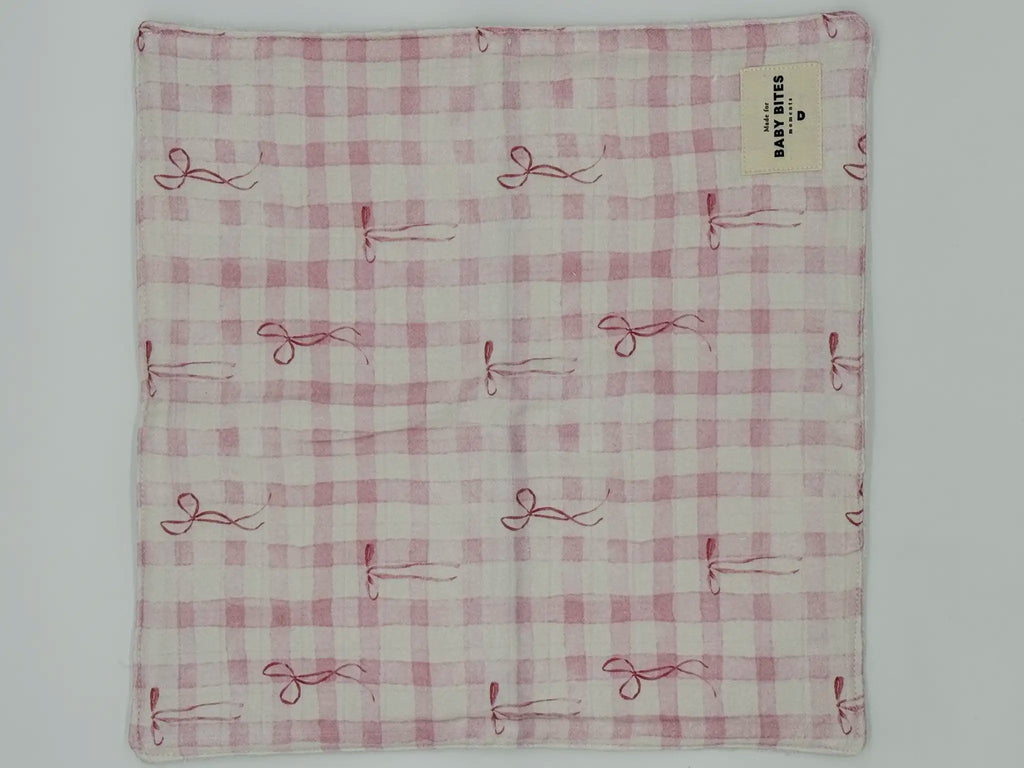 Strawberry House Burp Pack 2PC