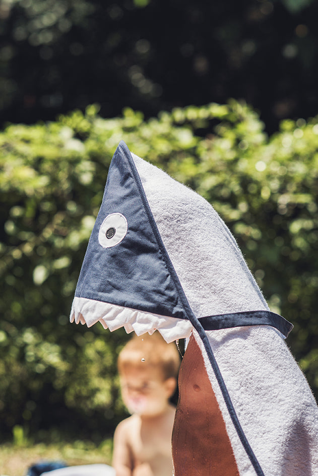 Toalla cola de Tiburón